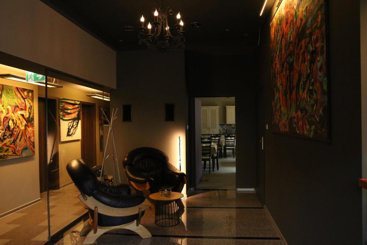 Villa Art Korab Gliwice Bagian luar foto