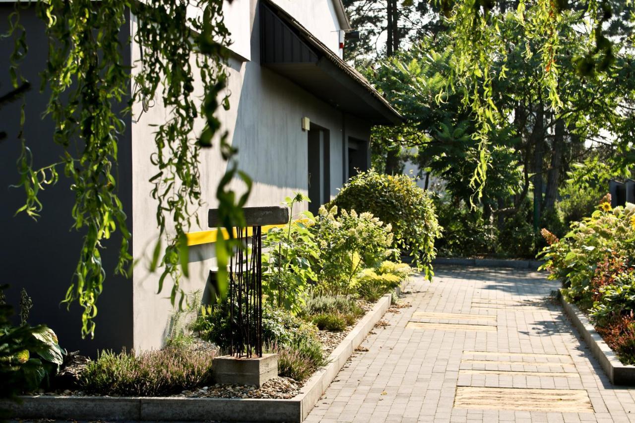 Villa Art Korab Gliwice Bagian luar foto